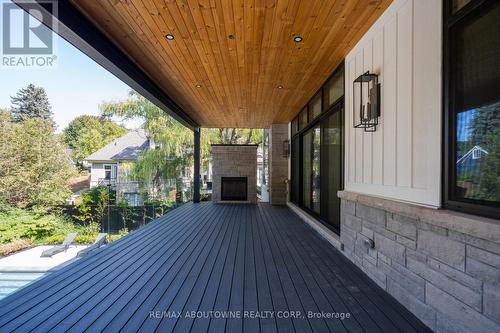 233 Lakewood Drive, Oakville, ON - Outdoor With Deck Patio Veranda With Exterior