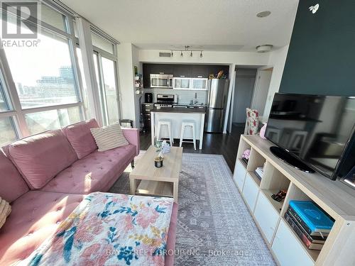 1506 - 68 Abell Street, Toronto, ON - Indoor Photo Showing Living Room