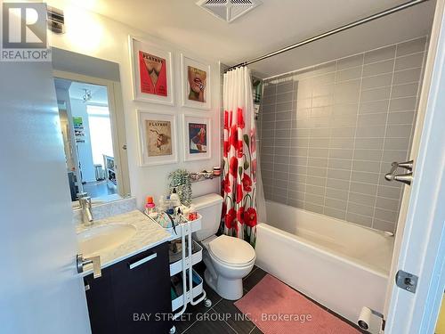 1506 - 68 Abell Street, Toronto, ON - Indoor Photo Showing Bathroom