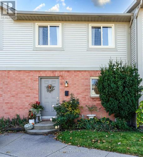 81 - 65 Dorchester Boulevard, St. Catharines, ON - Outdoor