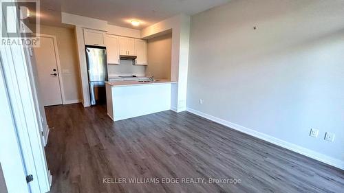 109 - 600 North Service Road W, Hamilton, ON - Indoor Photo Showing Kitchen