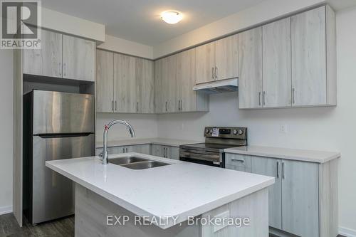 2002 Horace Duncan Crescent, Oshawa, ON - Indoor Photo Showing Kitchen With Stainless Steel Kitchen With Double Sink