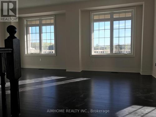 60 Baleberry Crescent, East Gwillimbury, ON - Indoor Photo Showing Other Room