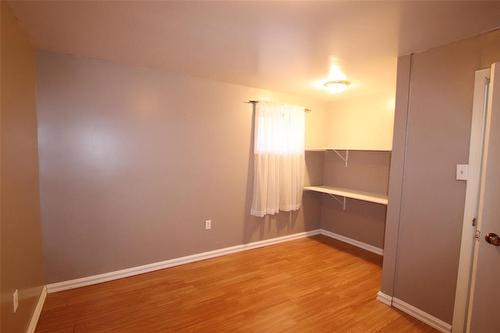 410 Patrick Avenue, The Pas, MB - Indoor Photo Showing Other Room