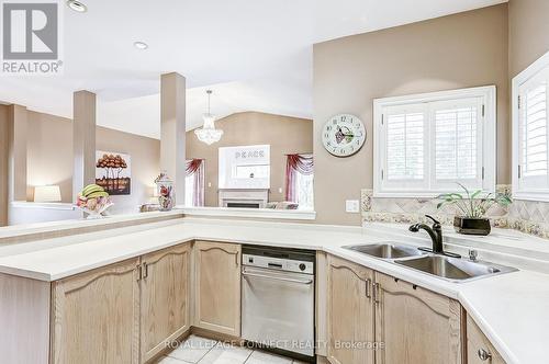 2002 Bloomfield Court, Pickering, ON - Indoor Photo Showing Kitchen With Double Sink