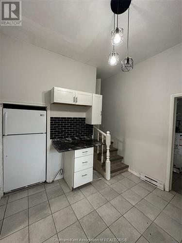 194 Murray Street, Chatham, ON - Indoor Photo Showing Kitchen