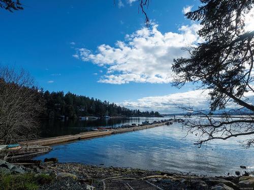 14 Treasure Trail, Protection Island, BC 