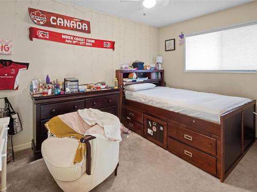 961 Shearwater St, Esquimalt, BC - Indoor Photo Showing Bedroom