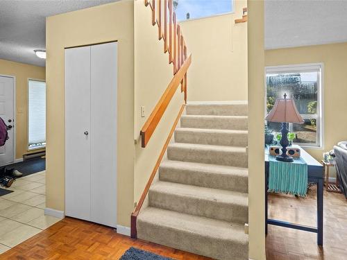 961 Shearwater St, Esquimalt, BC - Indoor Photo Showing Other Room