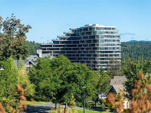 1605-2000 Hannington Rd, Langford, BC - Outdoor With View