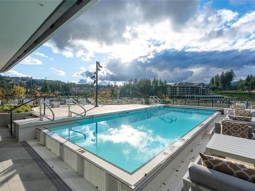 1605-2000 Hannington Rd, Langford, BC - Outdoor With View