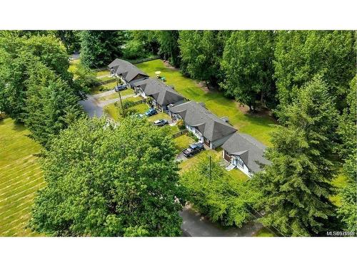 8033 Greendale Rd, Lake Cowichan, BC - Outdoor