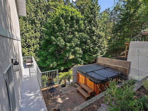 5159 Beckton Rd, Saanich, BC 