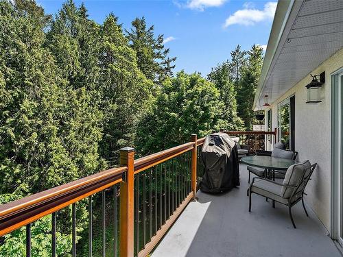 5159 Beckton Rd, Saanich, BC 