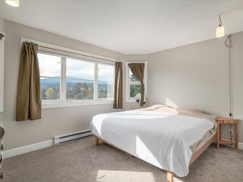 402-481 Kennedy St, Nanaimo, BC - Indoor Photo Showing Bedroom