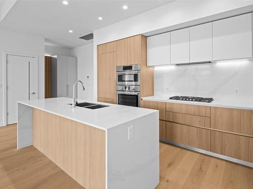 1505-2000 Hannington Rd, Langford, BC - Indoor Photo Showing Kitchen With Double Sink With Upgraded Kitchen