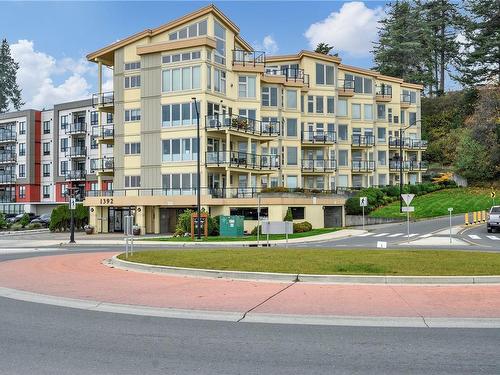 405-1392 Island Hwy South, Campbell River, BC - Outdoor With Facade