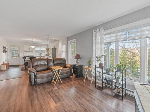 Overall view - 165 Rue Des Érables, Mont-Tremblant, QC - Indoor Photo Showing Living Room