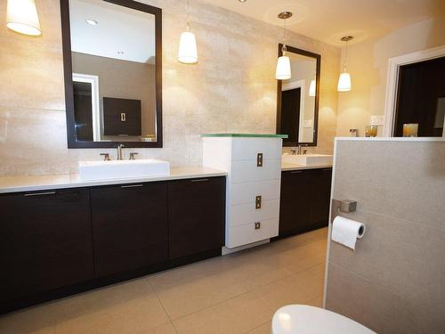 Salle de bains - 1055 127E Rue, Shawinigan, QC - Indoor Photo Showing Bathroom