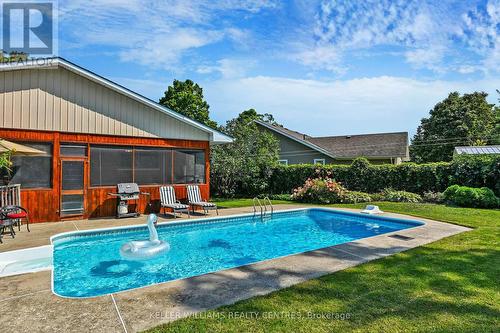 121 Queen Street, Kawartha Lakes, ON - Outdoor With In Ground Pool With Backyard