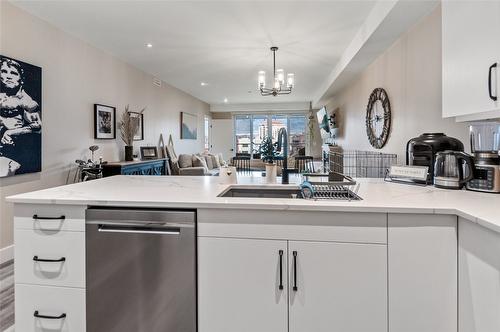 503-110 Ellis Street, Penticton, BC - Indoor Photo Showing Kitchen With Double Sink