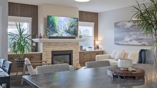 2084 Clover Drive, West Kelowna, BC - Indoor Photo Showing Living Room With Fireplace