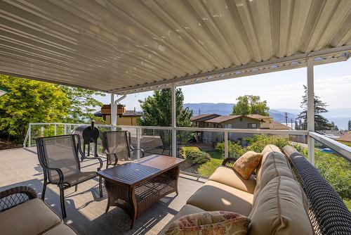 6212 Haker Place, Peachland, BC - Outdoor With Deck Patio Veranda With Exterior