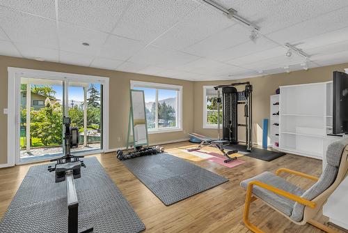 6212 Haker Place, Peachland, BC - Indoor Photo Showing Gym Room