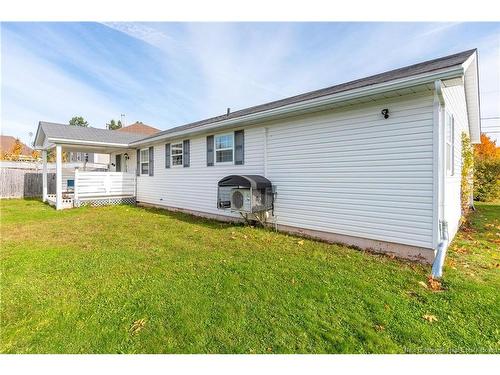 44 Frizzell, Moncton, NB 