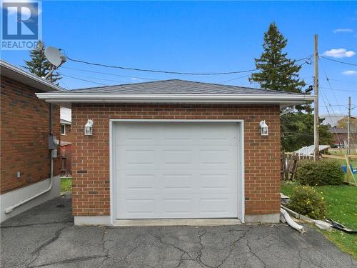 38 Berkley Court, Sudbury, ON - Outdoor With Exterior