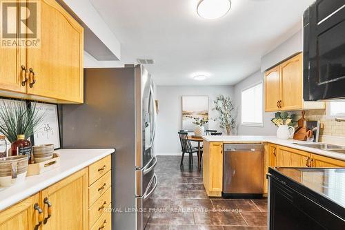 44 Mcfeeters Crescent, Clarington (Bowmanville), ON - Indoor Photo Showing Kitchen