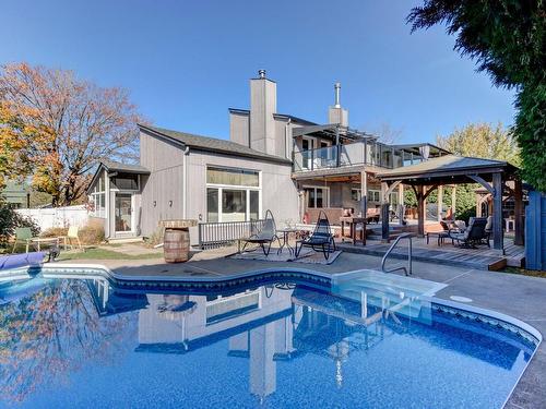 Piscine - 51 Ch. St-André, Saint-Jean-Sur-Richelieu, QC - Outdoor With In Ground Pool With Deck Patio Veranda