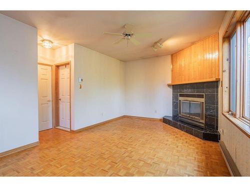 Family room - 909 Rue De La Richardière, Boucherville, QC - Indoor With Fireplace