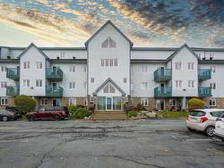 211 2 Lombardy Lane  Dartmouth, NS B2X 3E4