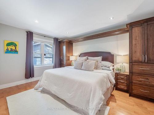 212 Cocksfield Ave, Toronto, ON - Indoor Photo Showing Bedroom