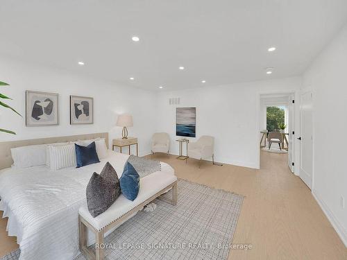 1240A Bayview St, Pickering, ON - Indoor Photo Showing Bedroom