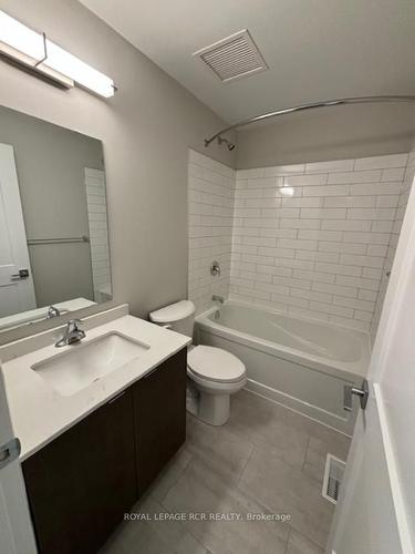 120-708 Woolwich St, Guelph, ON - Indoor Photo Showing Bathroom