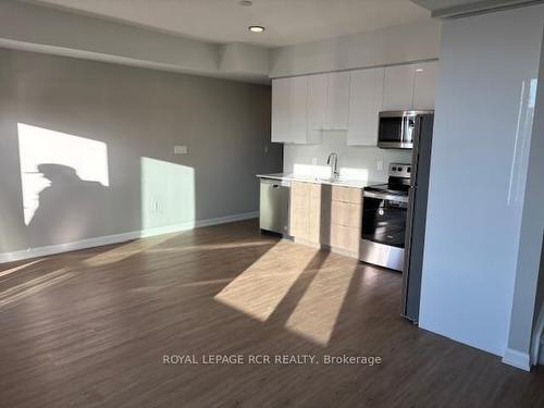 120-708 Woolwich St, Guelph, ON - Indoor Photo Showing Kitchen