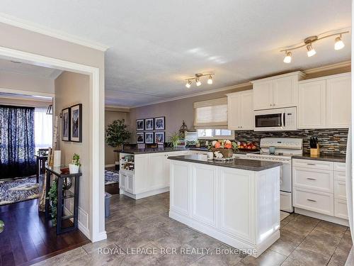 301 Domville St, Wellington North, ON - Indoor Photo Showing Kitchen