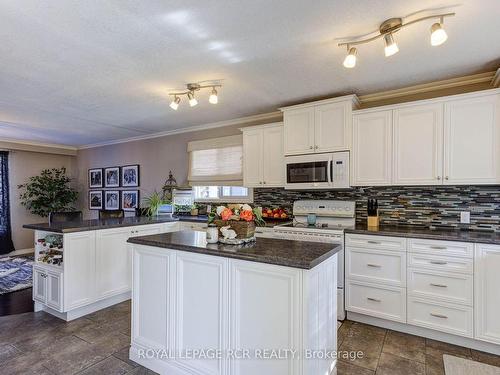 301 Domville St, Wellington North, ON - Indoor Photo Showing Kitchen