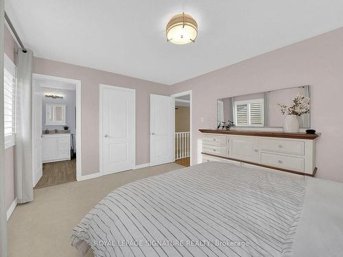 3637 St. Laurent Crt, Mississauga, ON - Indoor Photo Showing Bedroom