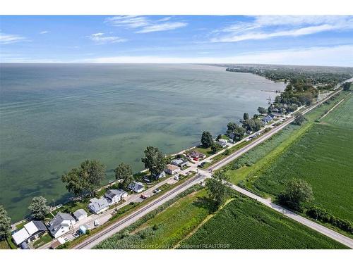 15490 Couture Beach Road, Lakeshore, ON 