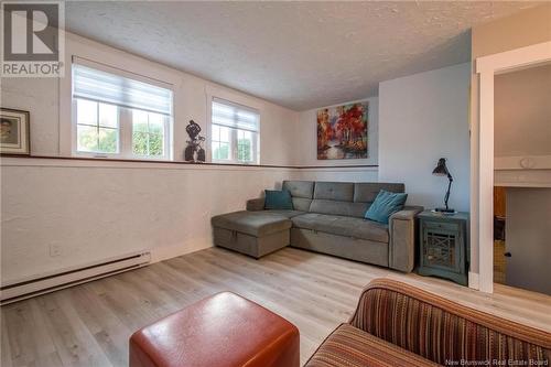 1540 950 Route, Cap-Pelé, NB - Indoor Photo Showing Living Room