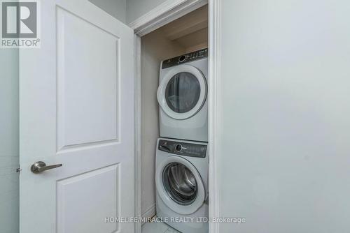 47 Maple Trail Road, Caledon, ON - Indoor Photo Showing Laundry Room