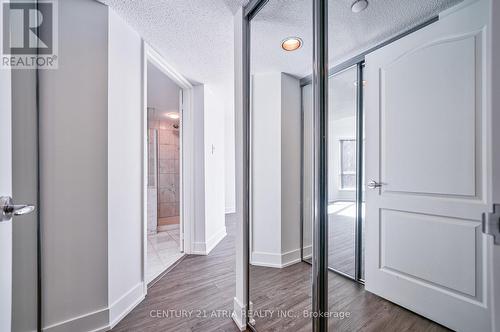 611 - 38 Elm Street, Toronto, ON - Indoor Photo Showing Other Room