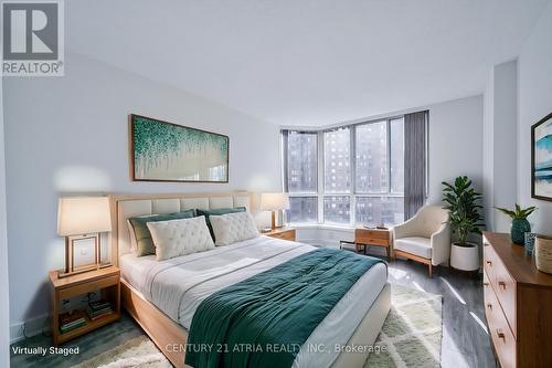 611 - 38 Elm Street, Toronto, ON - Indoor Photo Showing Bedroom