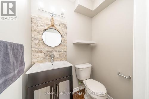 913 Carnaby Crescent, Oshawa, ON - Indoor Photo Showing Bathroom