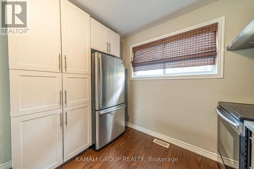 913 Carnaby Crescent, Oshawa, ON - Indoor