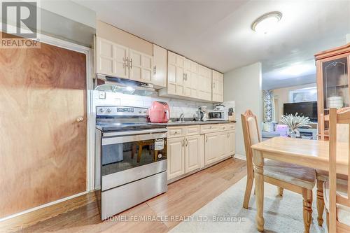 36 Citation Crescent, Whitby, ON - Indoor Photo Showing Kitchen