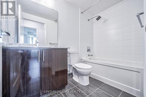 1935 - 7161 Yonge Street, Markham, ON - Indoor Photo Showing Bathroom